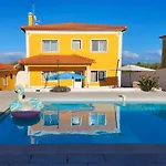 Paraiso Do Coto - Piscina, Mar E Surf Villa *